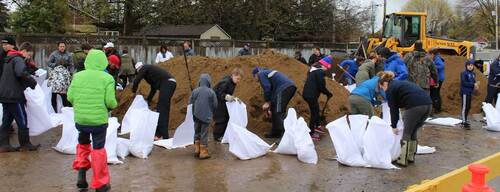 Crue des eaux | Stations de sable en libre-service mises à la disposition des citoyens